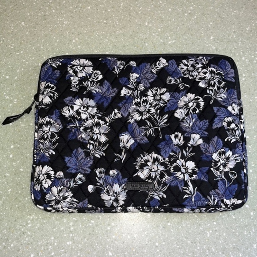 Vera Bradley Frosted Floral Laptop Holder Case